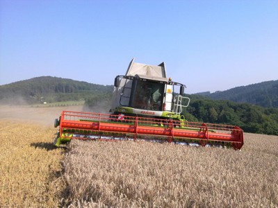 Zemědělské stroje ZEMET